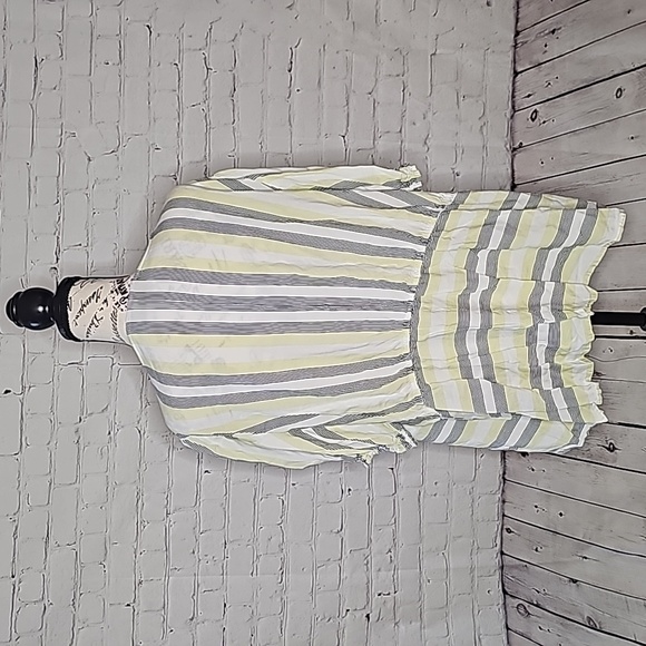 Lane Bryant Short Sleeve Striped Blouse - Picture 5 of 9